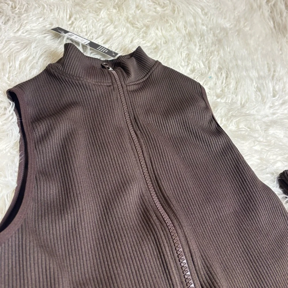 Brown Ribbed Women's Jumpsuit - Picture 6 of 9